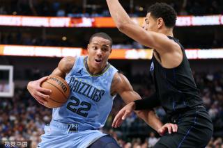 中占据了绝 中占据了绝